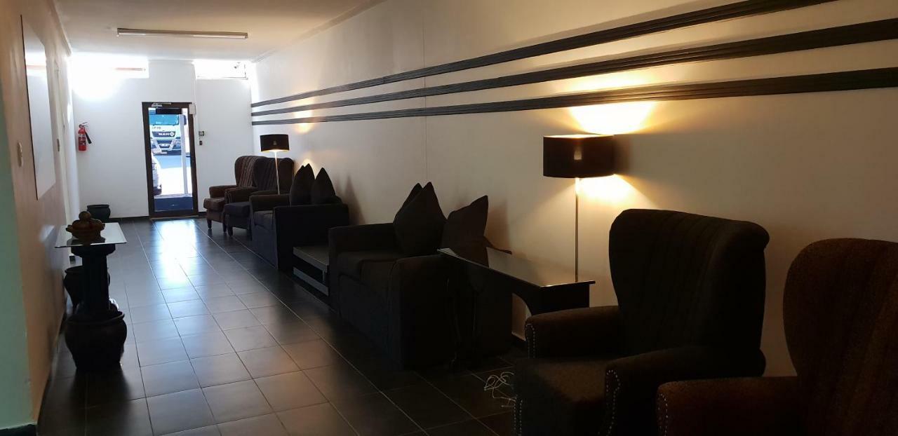 Vm Truck Stop - Shell Hotel Estcourt Exterior photo